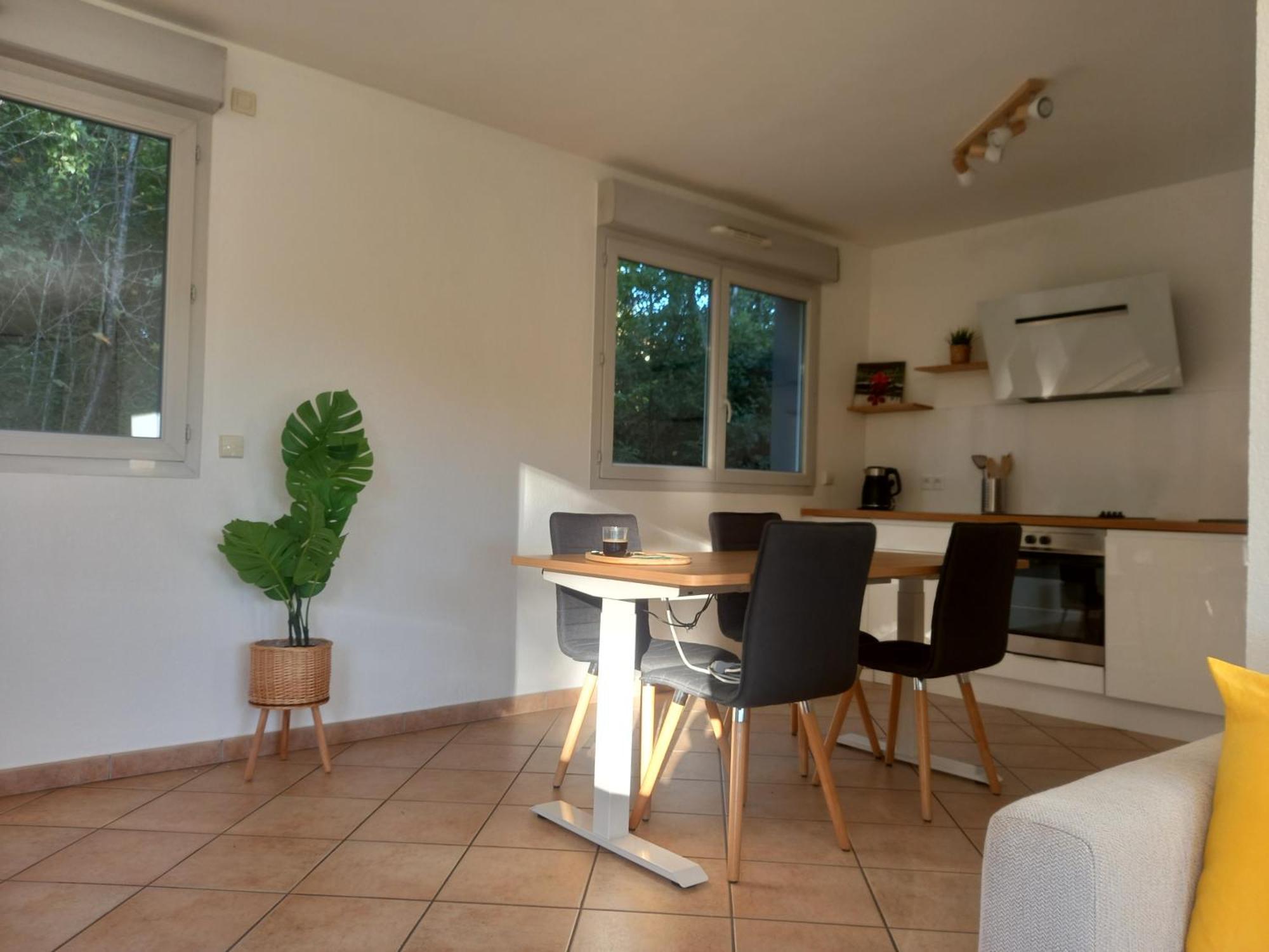 Ferienwohnung T2 De 56M2 - Geneve A 5 Min- Parking Prive Gratuit Saint-Julien-en-Genevois Exterior foto